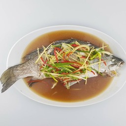 ปลากะพงนึ่งซีอิ๊ว