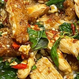 กะเพราถาดไก่ระเบิดเล็กs