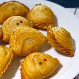 กะหรี่ปั๊บไส้ไก่