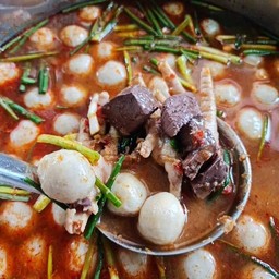 ขนมจีนน้ำยาผสม (กะทิ+ป่า)