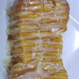 ขนมปังปิ้งเนยคาราเมล นม