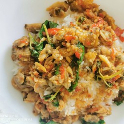 ข้าวกะเพราหอยลาย