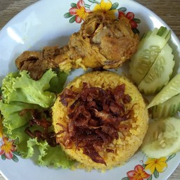 ข้าวหมกไก่  ขนมจีนน้ำยาใต้