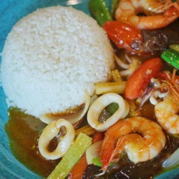 Stir Fried Sweet And Sour Seafood