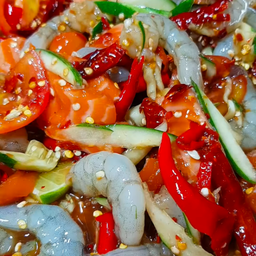 ตำแตงแซลมอนกุ้งสด น้ำปลาร้า