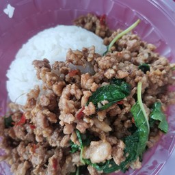 กะเพราหมูสับ+น้ำสมุนไพร