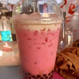 ร้านลุงกับป้าหน้าโรงเรียน เคหะชุมชนร่มเกล้า
