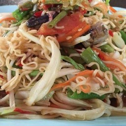 ตำชั่วมาม่า