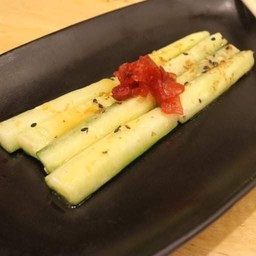 แตงกวาหมักมิโซะ