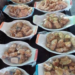 กากหมูเจียว