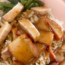 ข้าวหมูแดงหมูกรอบ