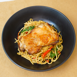 Spaghetti Spicy Grilled Chicken