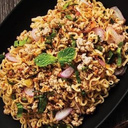 ลาบมาม่า