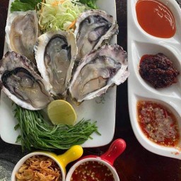 แซ่บเสวย สาขา โต้รุ่งสระแก้ว ตลาดโต้รุ่งสระแก้ว