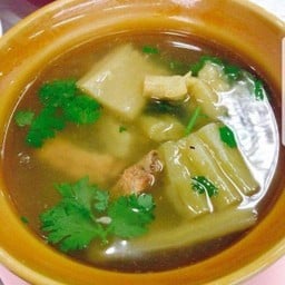 มะระตุ๋นซี่โครงหมู