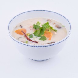 ต้มข่าไก่