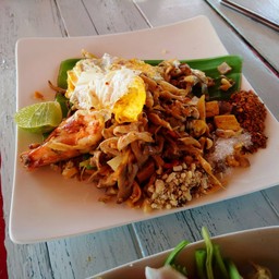 ผัดไทเห็ด