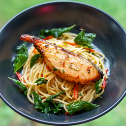 Spaghetti Spicy Salmon