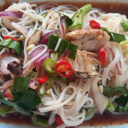 ยำขนมจีนปลาทู