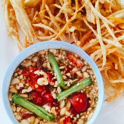 หอมมะละกอชุปแป้งทอดกรอบ  น้ำส้มตำรสแซ่บอร่อยมาก