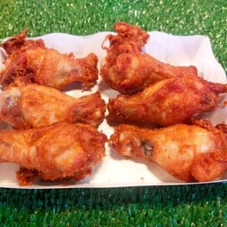 น่องไก่ทอด 6 ชิ้น