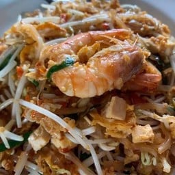 เจ้ฝน ผัดไทโบราณ