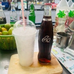 น้ำโค๊ก +น้ำแข็ง (แก้วเล็ก)