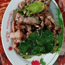 หมูทรงเครื่องย่าง