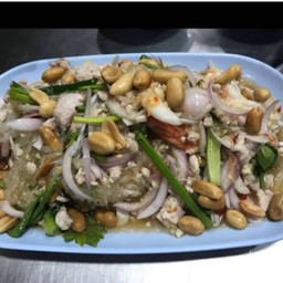 ยำวุ้นเส้น