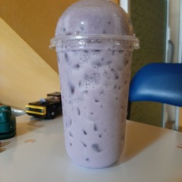 นมสดรสผลไม้