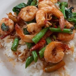 ข้าวพริกแกงกุ้ง