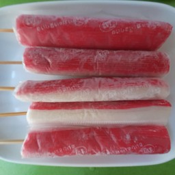 ปูอัดไม้ละ