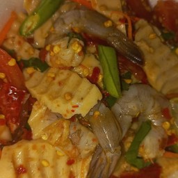 ตำเหลาไก่ยอกุ้งสด