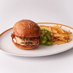 เบอร์เกอร์เนื้อ