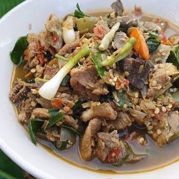 อู๋เพลี้ย