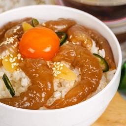 ข้าวหน้ากุ้งดองไข่ดอง
