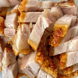 หมูกรอบ 1 ขีด