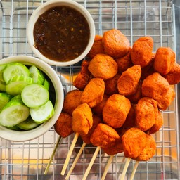 ลูกชิ้นทอดมันปลาแดงระเบิด