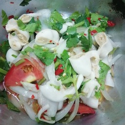 ยำไส้ตัน