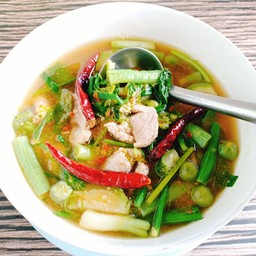 แกงอ่อมหมู