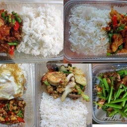 พอใจอาหารตามสั่ง
