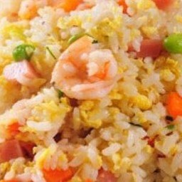 ข้าวผัดกุ้ง