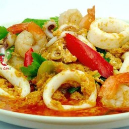 ทะเลผัดผงกะหรี่