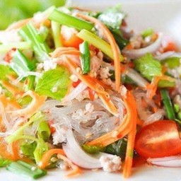 ยำวุ้นเส้นหมุสับ