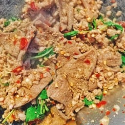 กะเพราหมูสับตับหมู