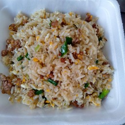 ข้าวผัดเนื้อสับ