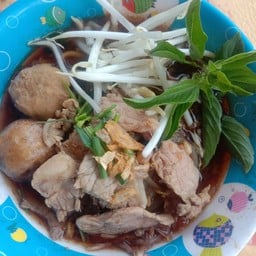 ป้าเล็ก ก๋วยเตี๋ยว อาหารตามสั่ง
