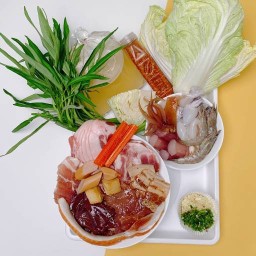 ปุ้ย หมูกระทะ