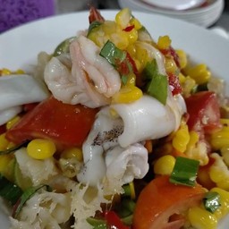 ส้มตำข้าวโพดซีฟูดส์