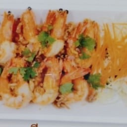 กุ้งทอดกระเทียม
